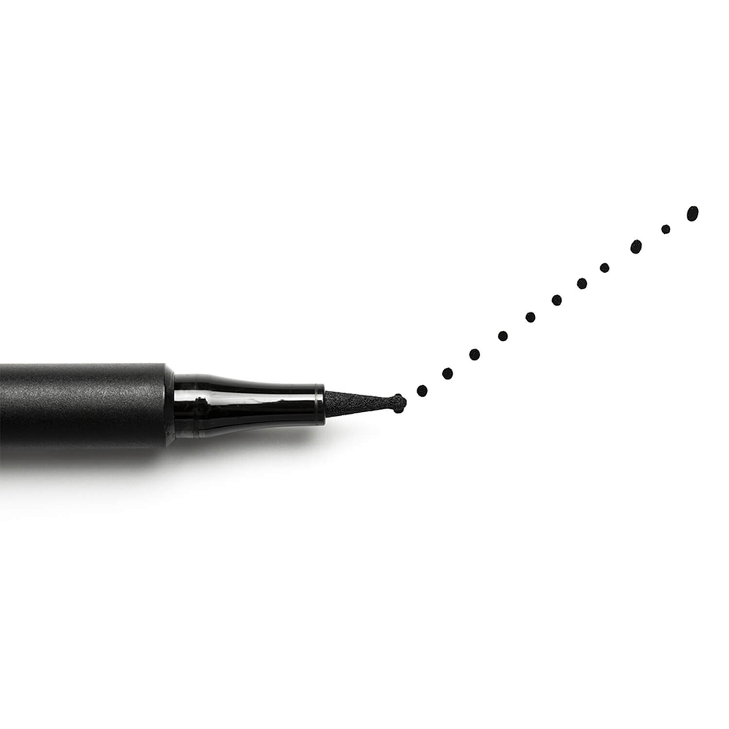 The Dot Pen Eyeliner (Delineador)